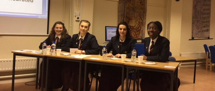 Debating_2017__1_.jpg